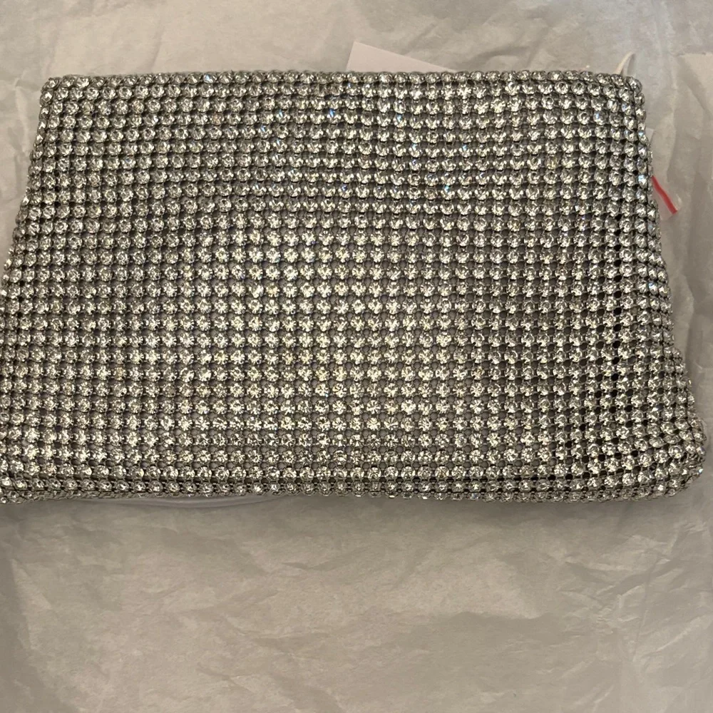 Glamorous EVER NEW Jolene Jewel Bow Clutch - Picture 6 of 9